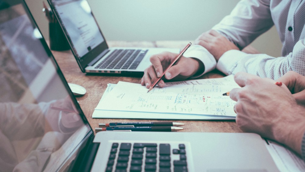 Beyond the guardrails the general counsel as the corporation’s chief navigator